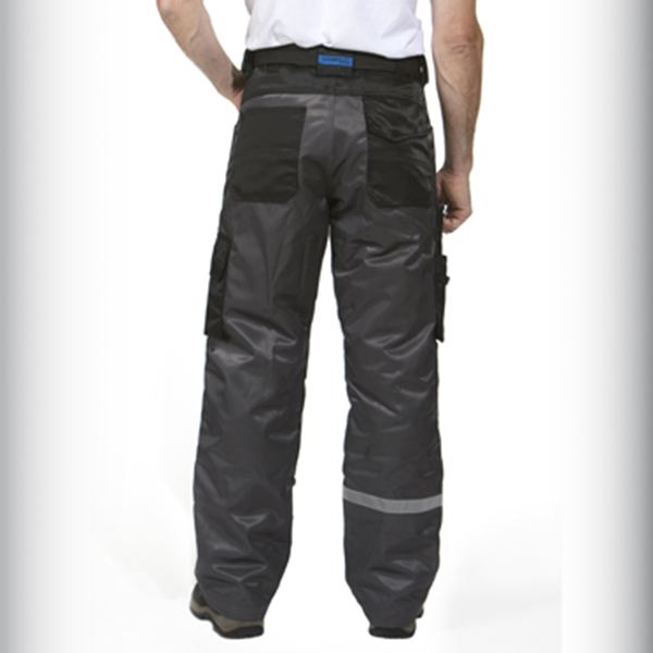 Complete freedom of movement in durable workwear trousers